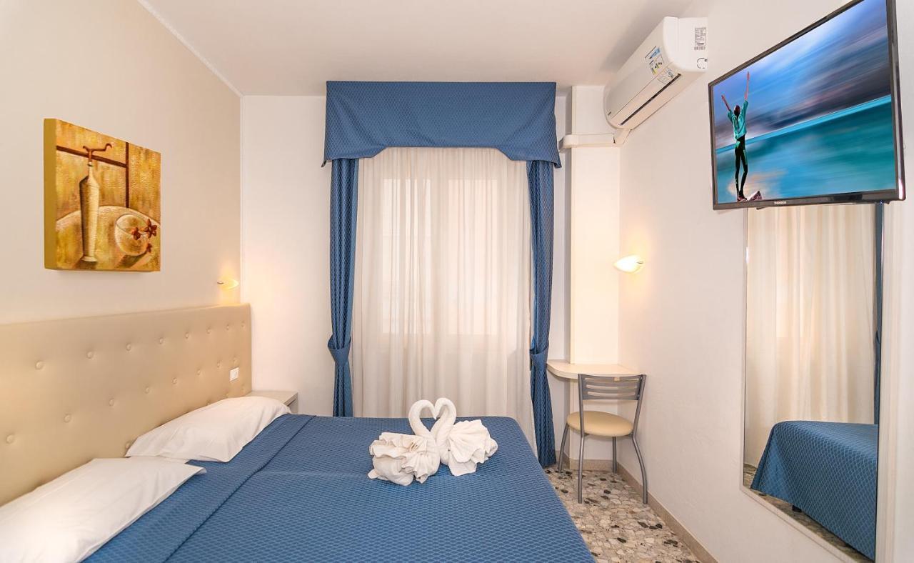 Hotel Caribe เวียเรจโจ ภายนอก รูปภาพ