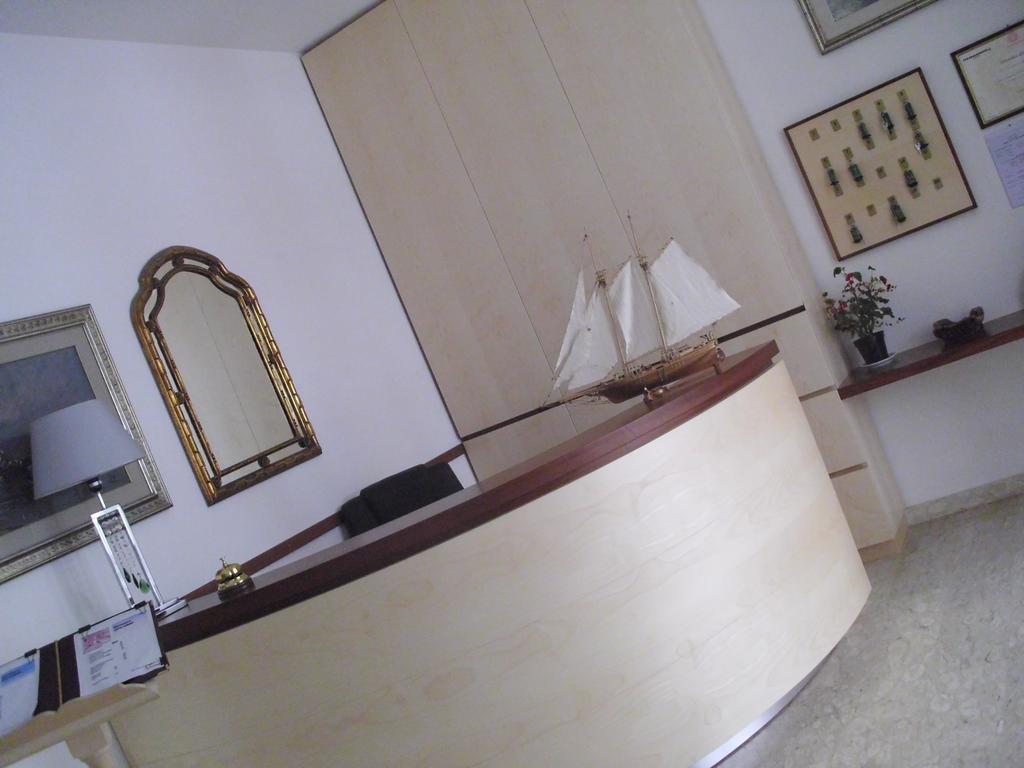 Hotel Caribe เวียเรจโจ ภายนอก รูปภาพ