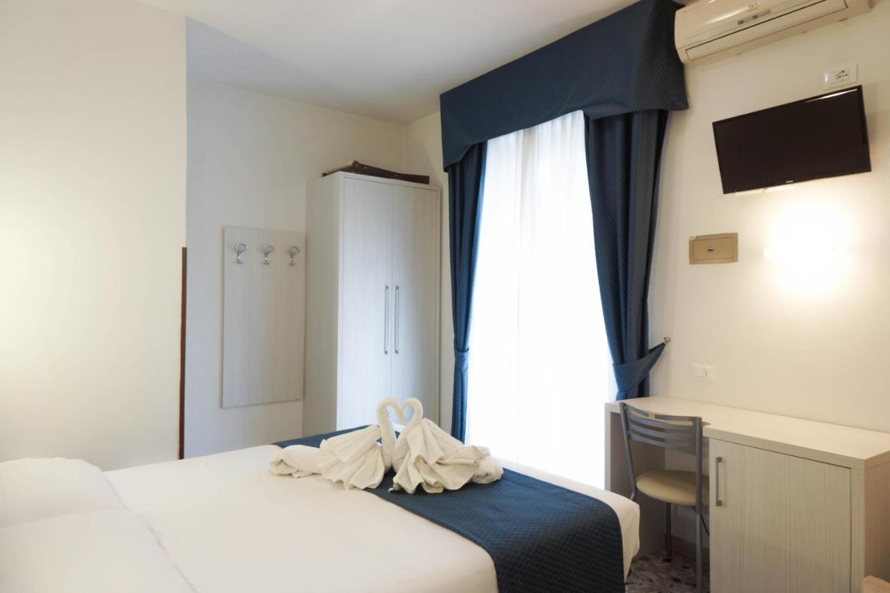 Hotel Caribe เวียเรจโจ ภายนอก รูปภาพ